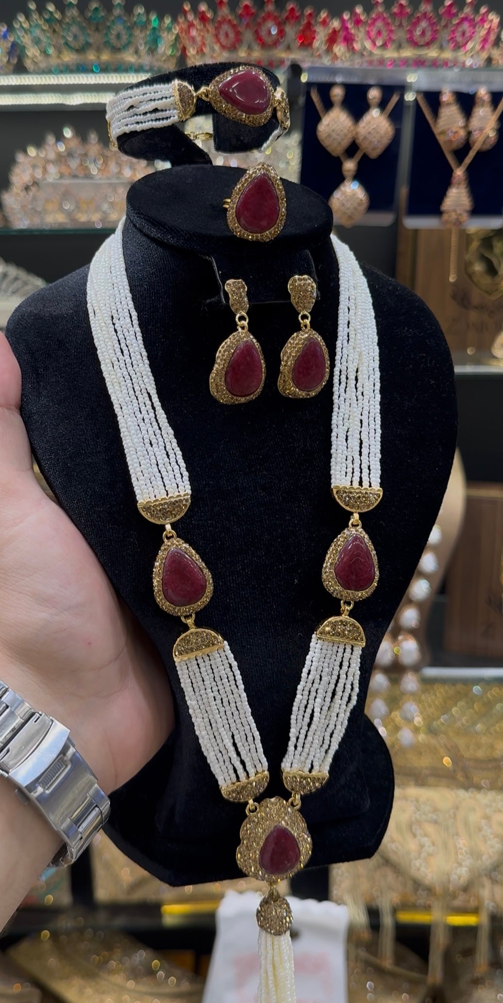 بارور أحجار الباروك احمر