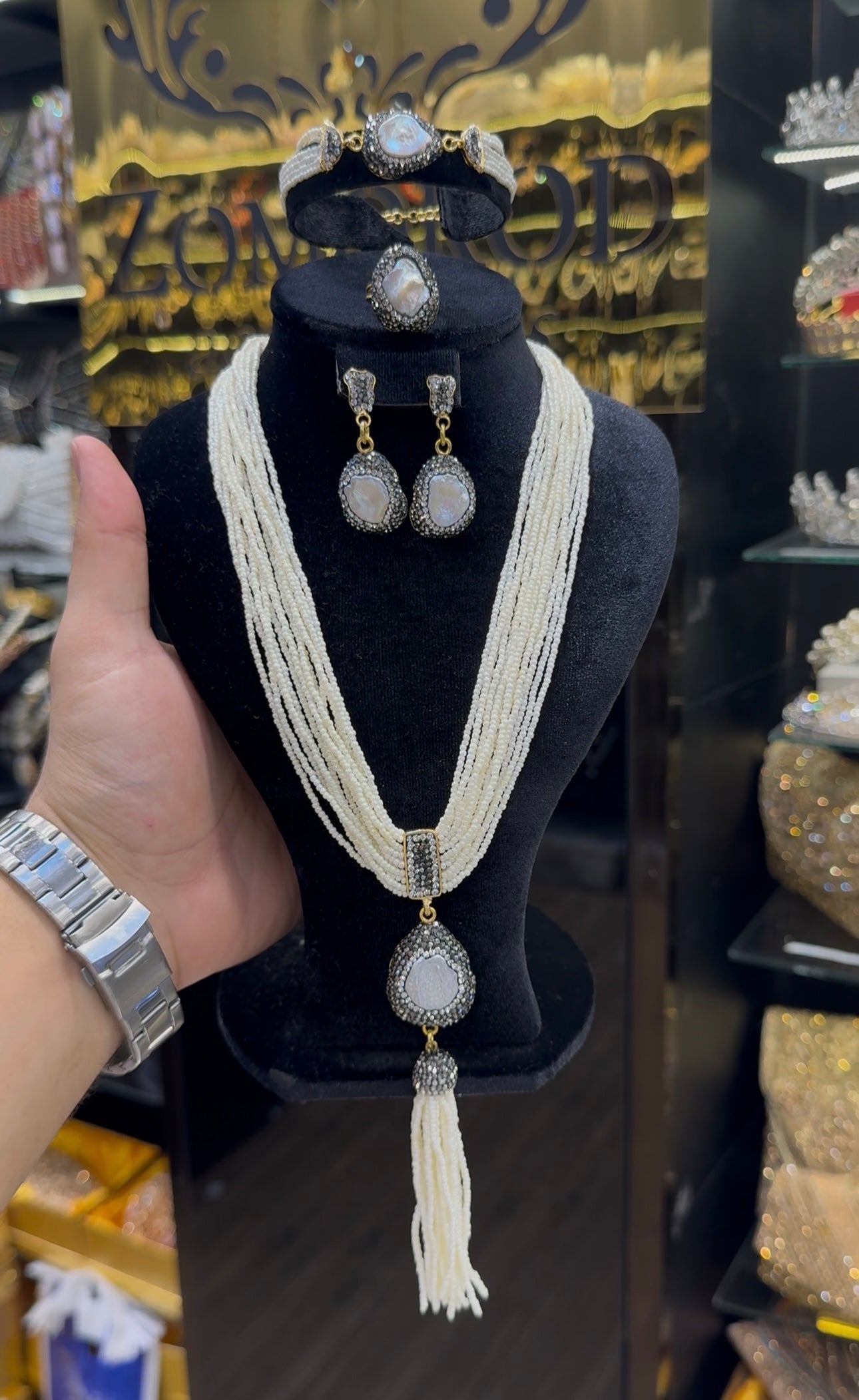 بارور أحجار الباروك ابيض بالاسود